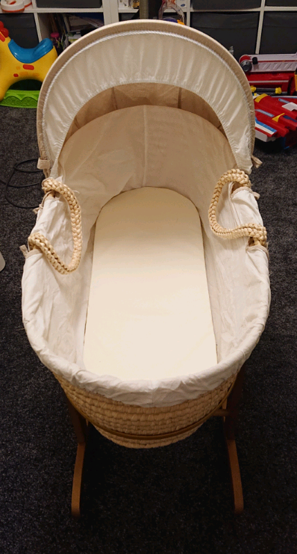 marks and spencer moses basket